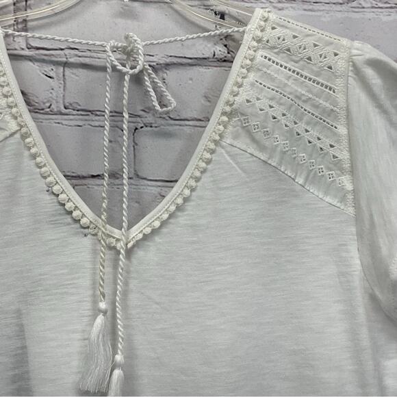 Democracy Boho Top Women's Size L Cream Eyelet Accent Coastal Back Tassel Tie - Picture 9 of 10